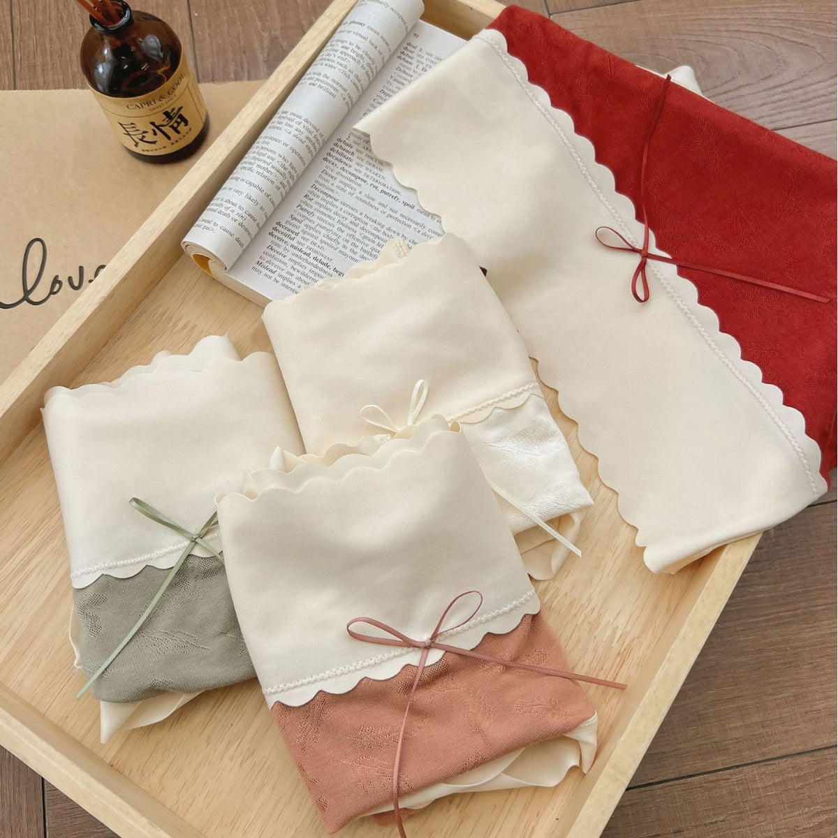 High Waist Elastic Jacquard Breathable Mulberry Silk Seamless Panties (Pack of 3)